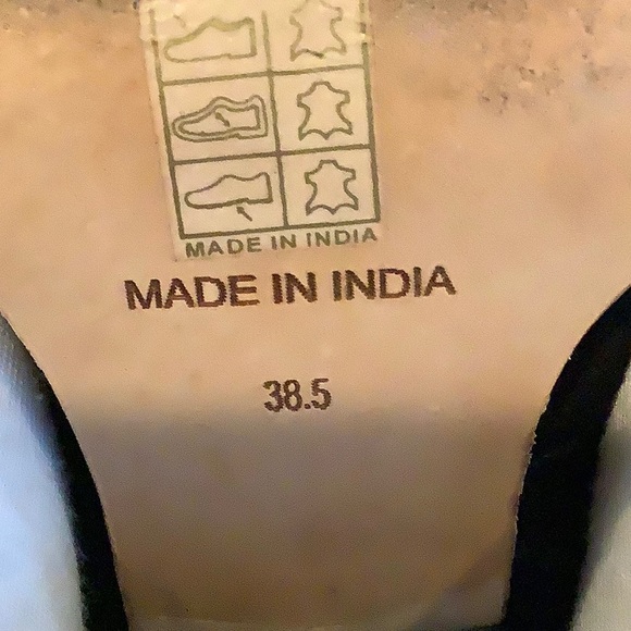 FREE PEOPLE Black Leather Suede Celestial Embroidered Heeled Ankle Boots 38.5 - Picture 7 of 12